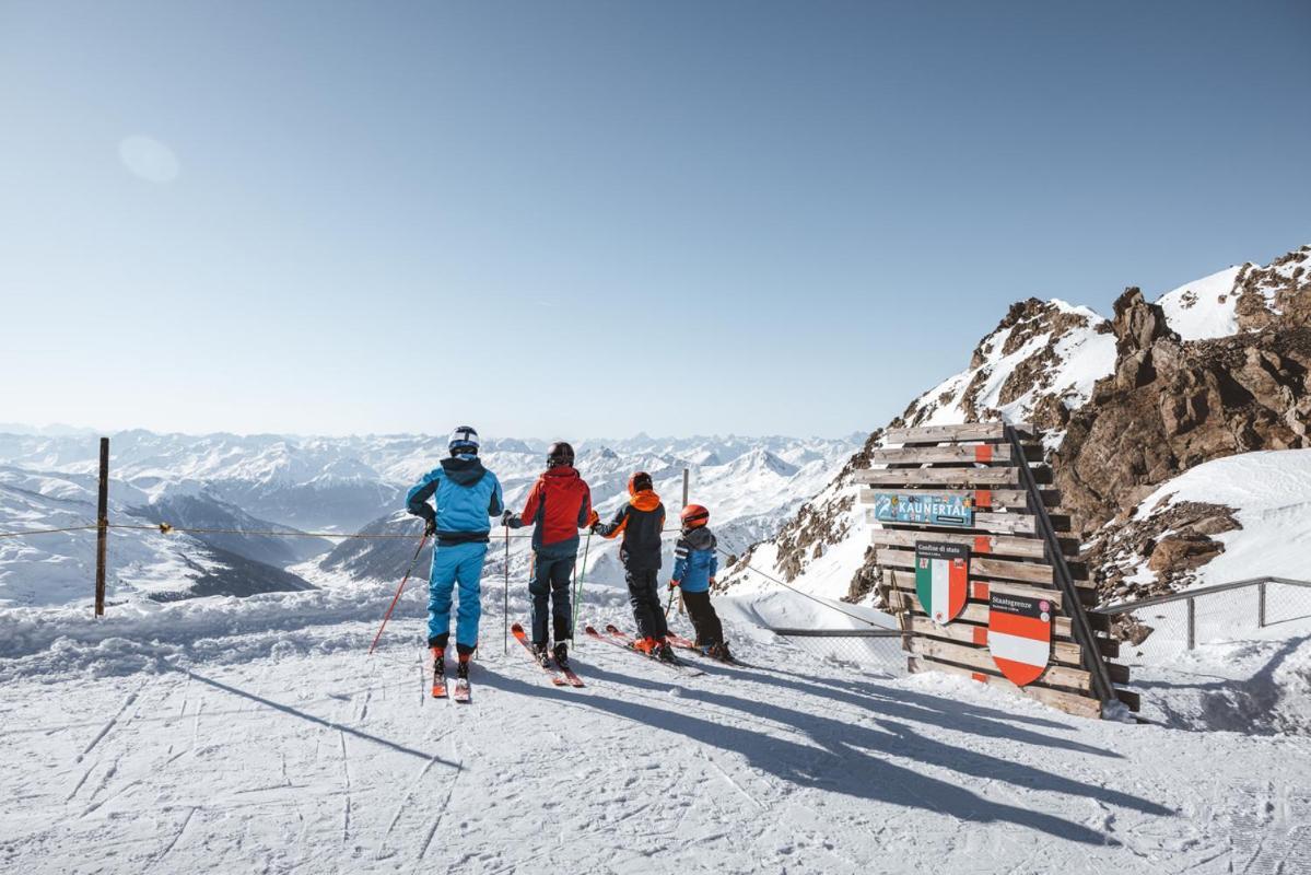 Aktivhotel Feichtner Hof Kaunertal Exterior foto